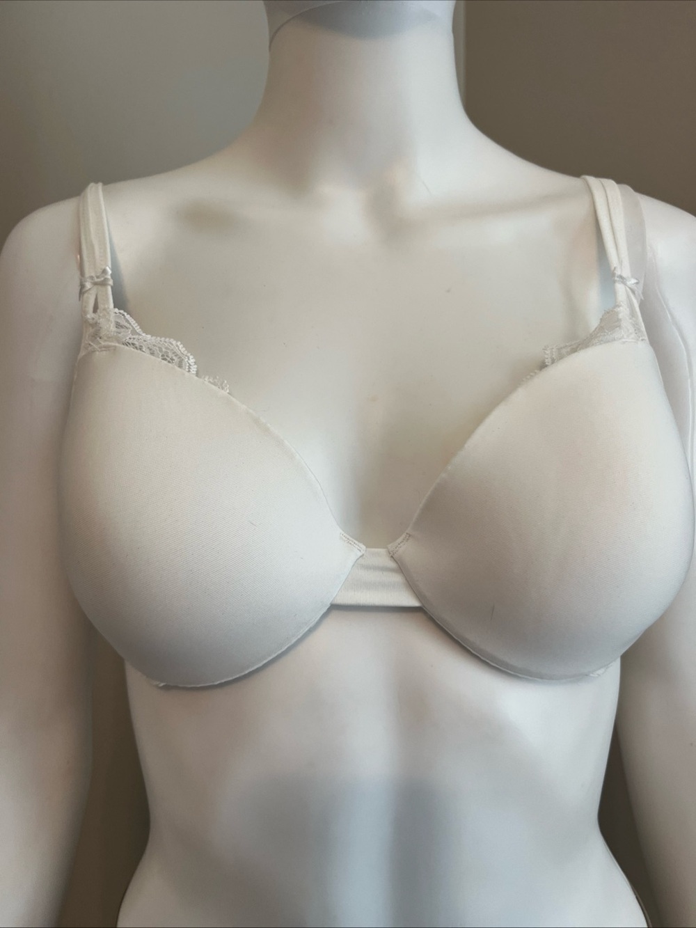 White Padded Everyday T-Shirt Bra with Lace Trim 34C